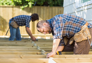 is carpentry a dangerous job? 2