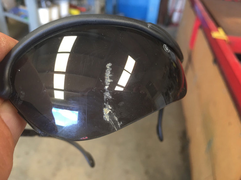 Angle Grinder Accident Blade randomly explodes, smashing user in the